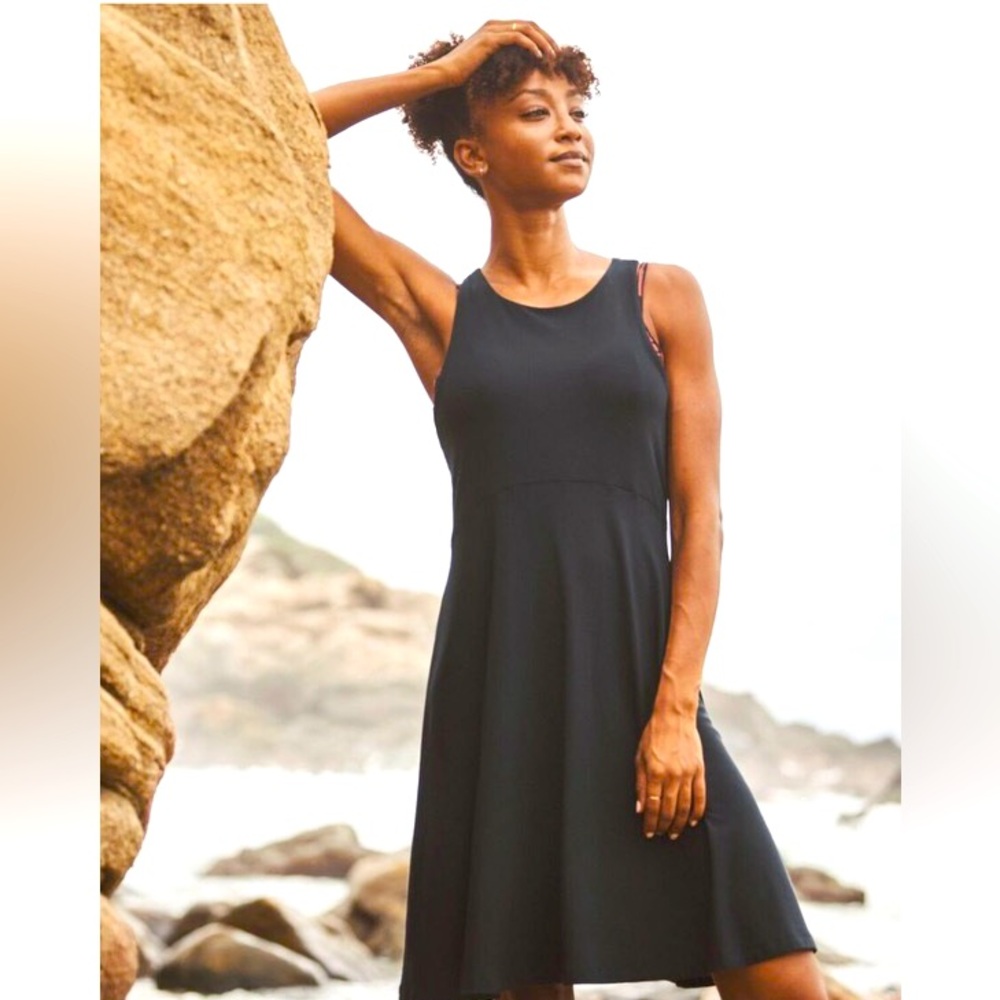 🌼Athleta Sleeveless High-neck Santorini Thera Dress, Size L, Black
